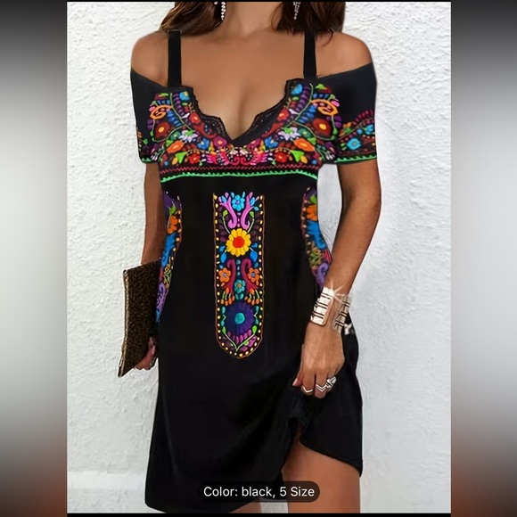 Dresses & Skirts - NWT 💃🏻 TRIBAL or MEXICAN COLD SHOULDER LACE TRIM PLUNGE V-NECK DRESS Women’s L
